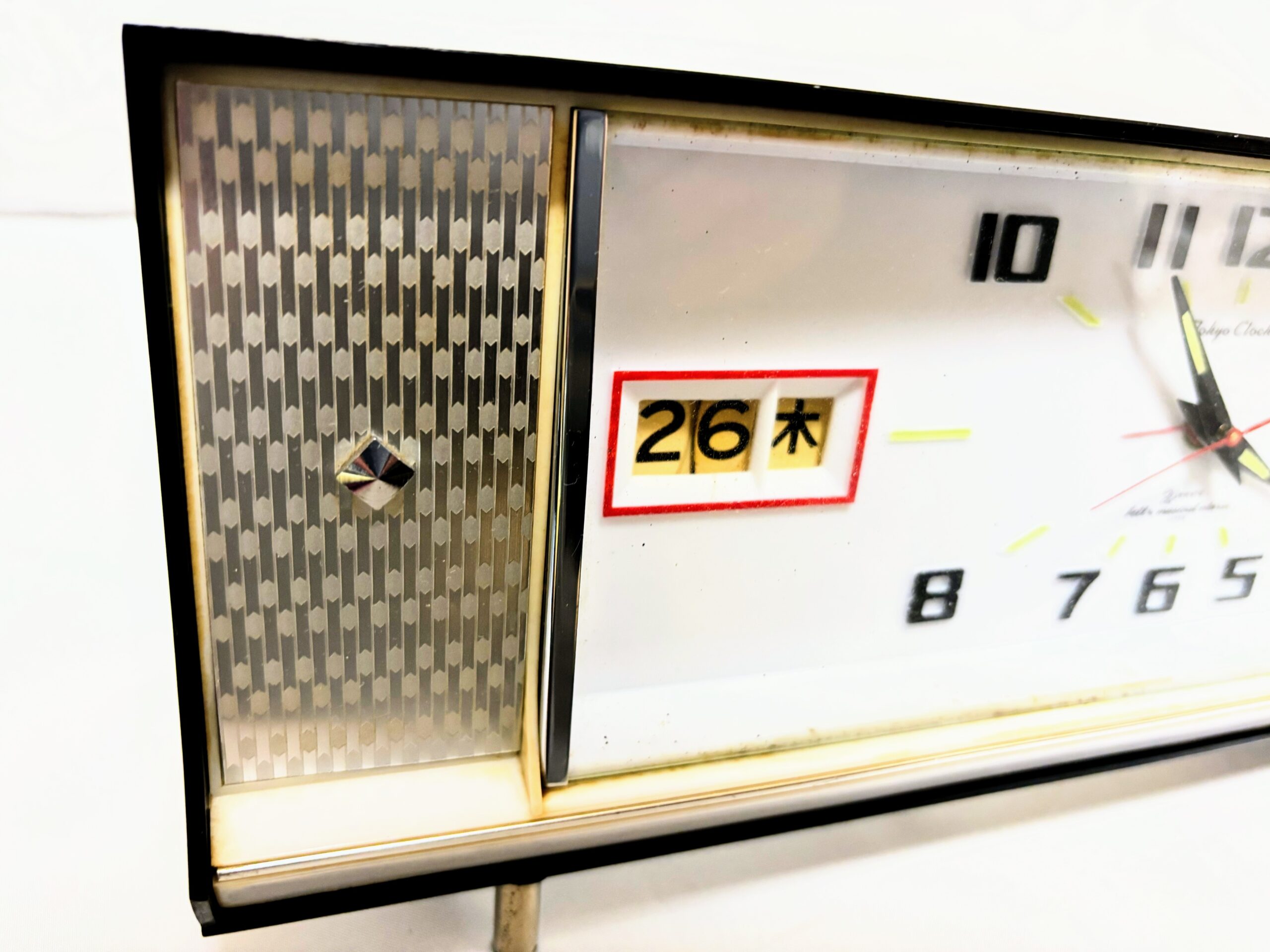 ゼンマイ目覚まし時計 東京時計 NO1661 ワイドデート2号 実働品 レトロマーケット通販 - 画像 (9)