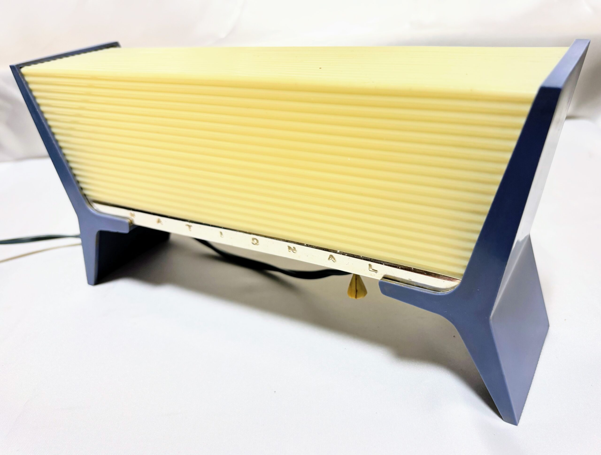 卓上ライト　ナショナル蛍光灯ベッドライト号　昭和34年製　レトロマーケット通販 - 画像 (3)