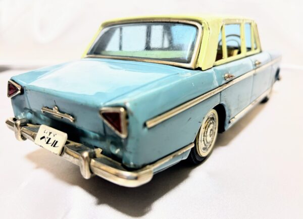 ブリキ自動車　バンダイ製いすゞべレル　概ね良好　欠品有り　レトロマーケット通販 - 画像 (6)