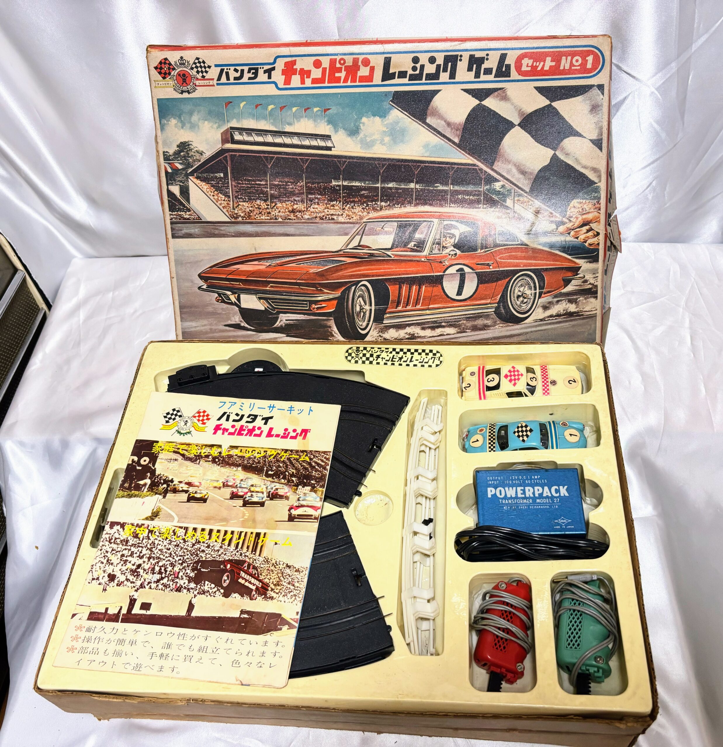 バンダイ チャンピオンレーシングセット 2セット 昭和40年代 スロットルカー